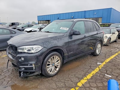 5UXKR0C57G0****** 2016 BMW X5
