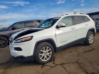 1C4PJMCB8GW****** 2016 Jeep Cherokee