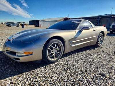 1G1YY22G625****** 2002 Chevrolet Corvette