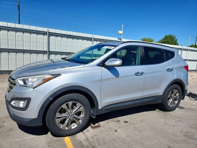 5XYZUDLB2EG****** 2014 Hyundai Santa Fe