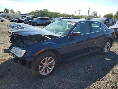 2C3CCAAG7GH****** 2016 Chrysler 300