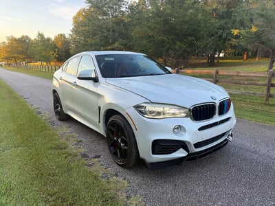 5YMKW8C30H0****** 2017 BMW X6