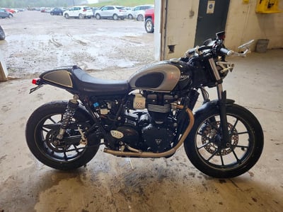 SMTD50GN1JT****** 2018 Triumph Street Cup