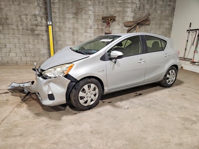 JTDKDTB3XD1****** 2013 Toyota Prius C