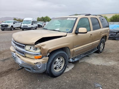 1GNEK13T8YJ****** 2000 Chevrolet Tahoe