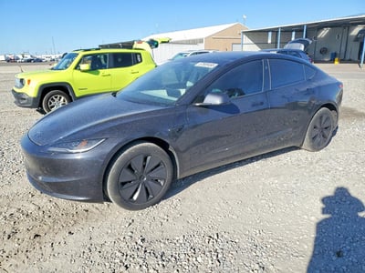 5YJ3E1EAXSF****** 2025 Tesla Model 3