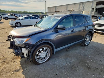 JTMBFREV3JJ****** 2018 Toyota RAV4