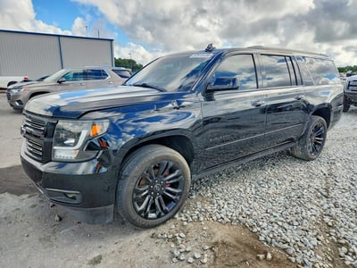 1GNSKJKC1KR****** 2019 Chevrolet Suburban