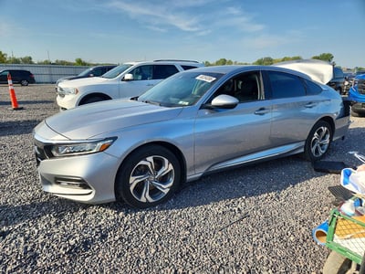 1HGCV1F55JA****** 2018 Honda Accord