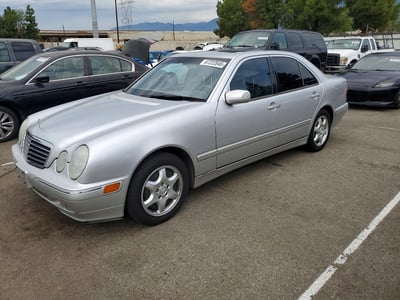 WDBJF65J9YB****** 2000 Mercedes-Benz E-Class