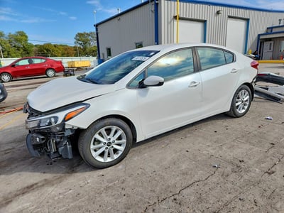 3KPFL4A77HE****** 2017 Kia Forte