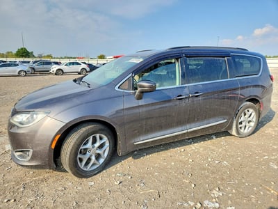 2C4RC1BG6HR****** 2017 Chrysler Pacifica