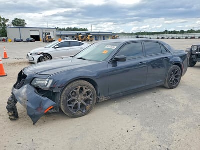 2C3CCAAG5KH****** 2019 Chrysler 300