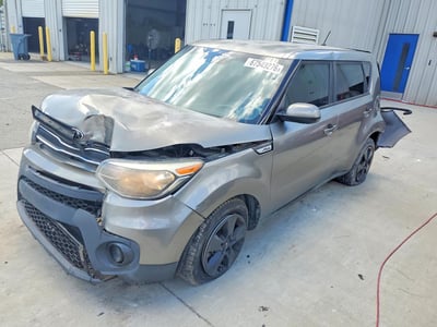 KNDJN2A27H7****** 2017 Kia Soul