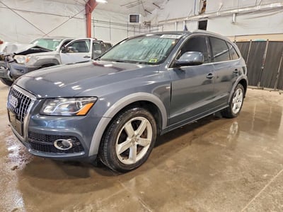 WA1DKAFP5BA****** 2011 Audi Q5