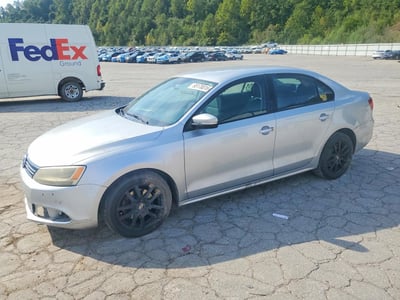 3VWDZ7AJ3BM****** 2011 Volkswagen Jetta