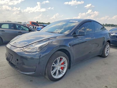 7SAYGDED5RF****** 2024 Tesla Model Y
