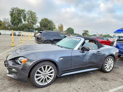 JC1NFAEK1H0****** 2017 Fiat 124 Spider