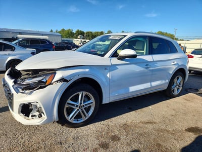 WA1E2AFY2M2****** 2021 Audi Q5