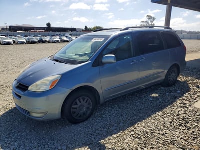 2004 Toyota Sienna
