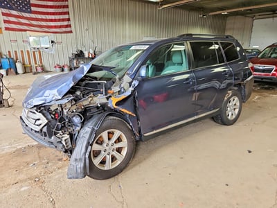 5TDBK3EH3CS****** 2012 Toyota Highlander