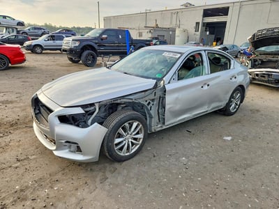 2014 Infiniti Q50