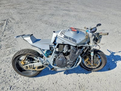 JS1GR72A5C2****** 1982 Suzuki Gs750s