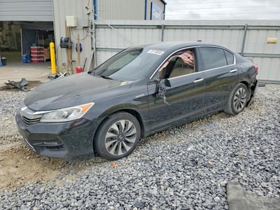 JHMCR6F34HC****** 2017 Honda Accord Hybrid