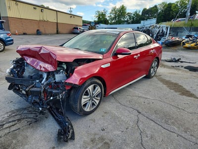 KNAGU4LE6J5****** 2018 Kia Optima