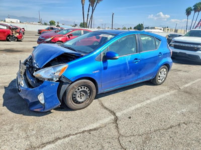 JTDKDTB3XF1****** 2015 Toyota Prius C
