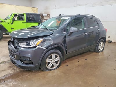 KL7CJPSB6JB****** 2018 Chevrolet Trax