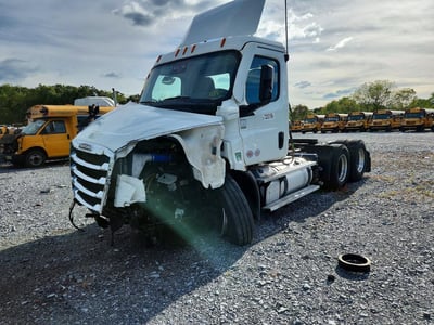 3AKJHTDV1SD****** 2025 Freightliner Cascadia 116 Day Cab