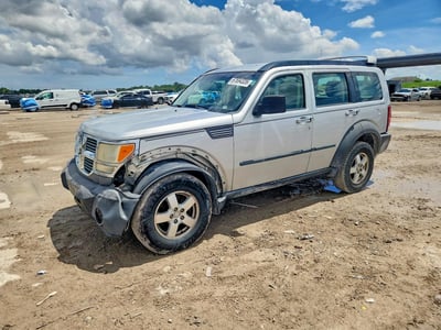 1D8GU28K08W****** 2008 Dodge Nitro