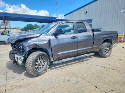 5TFRM5F1XFX****** 2015 Toyota Tundra