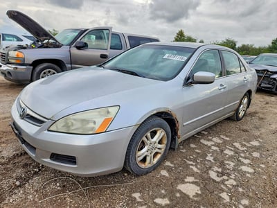 1HGCM56386A****** 2006 Honda Accord