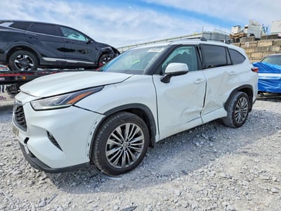 5TDFZRBH9NS****** 2022 Toyota Highlander