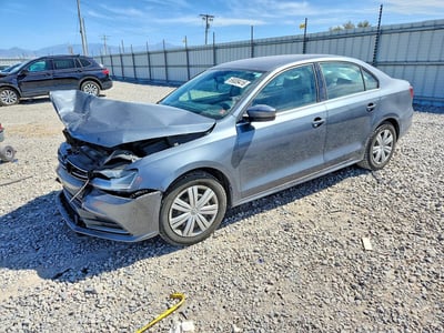 3VW2B7AJ9HM****** 2017 Volkswagen Jetta