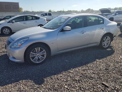 JN1CV6AR1FM****** 2015 Infiniti Q40