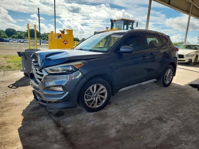 KM8J33A48JU****** 2018 Hyundai Tucson