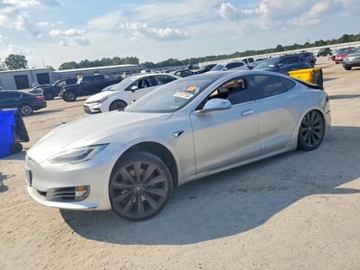 5YJSA1E22HF****** 2017 Tesla Model S