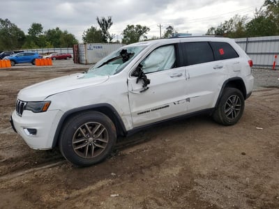 1C4RJFBG6HC****** 2017 Jeep Grand Cherokee