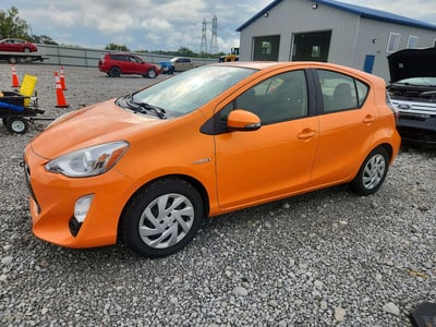 JTDKDTB33F1****** 2015 Toyota Prius C