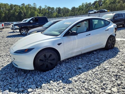5YJ3E1EA3RF****** 2024 Tesla Model 3