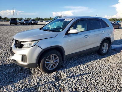 5XYKT3A65FG****** 2015 Kia Sorento