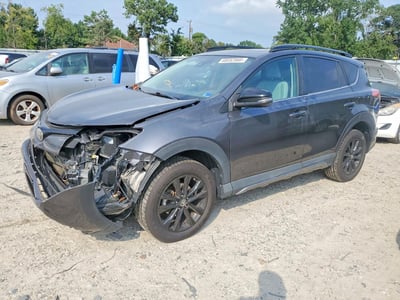 2T3RFREV6JW****** 2018 Toyota RAV4