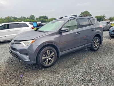 JTMRFREV1JD****** 2018 Toyota RAV4