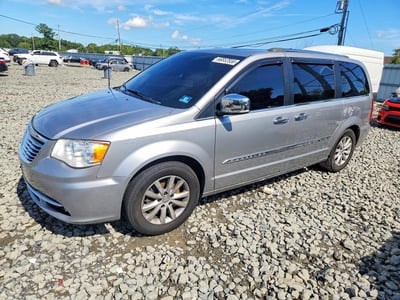 2C4RC1GG7GR****** 2016 Chrysler Town & Country