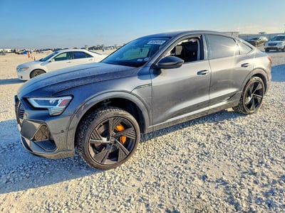 WA13AAGE2NB****** 2022 Audi E-tron Sportback