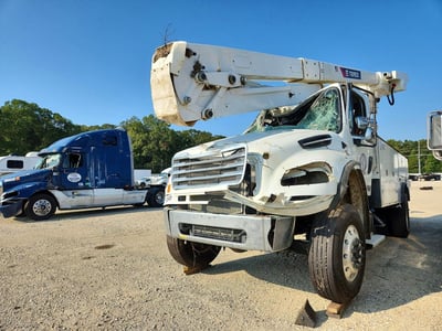 1FVDCXFE1TH****** 2026 Freightliner M2 106 Medium Duty