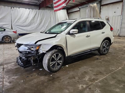 5N1AT2MV8HC****** 2017 Nissan Rogue
